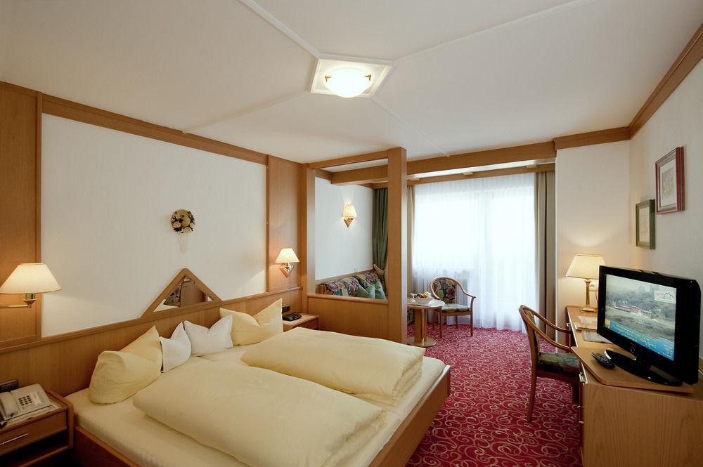 Hotel Braeu Zell am Ziller Extérieur photo