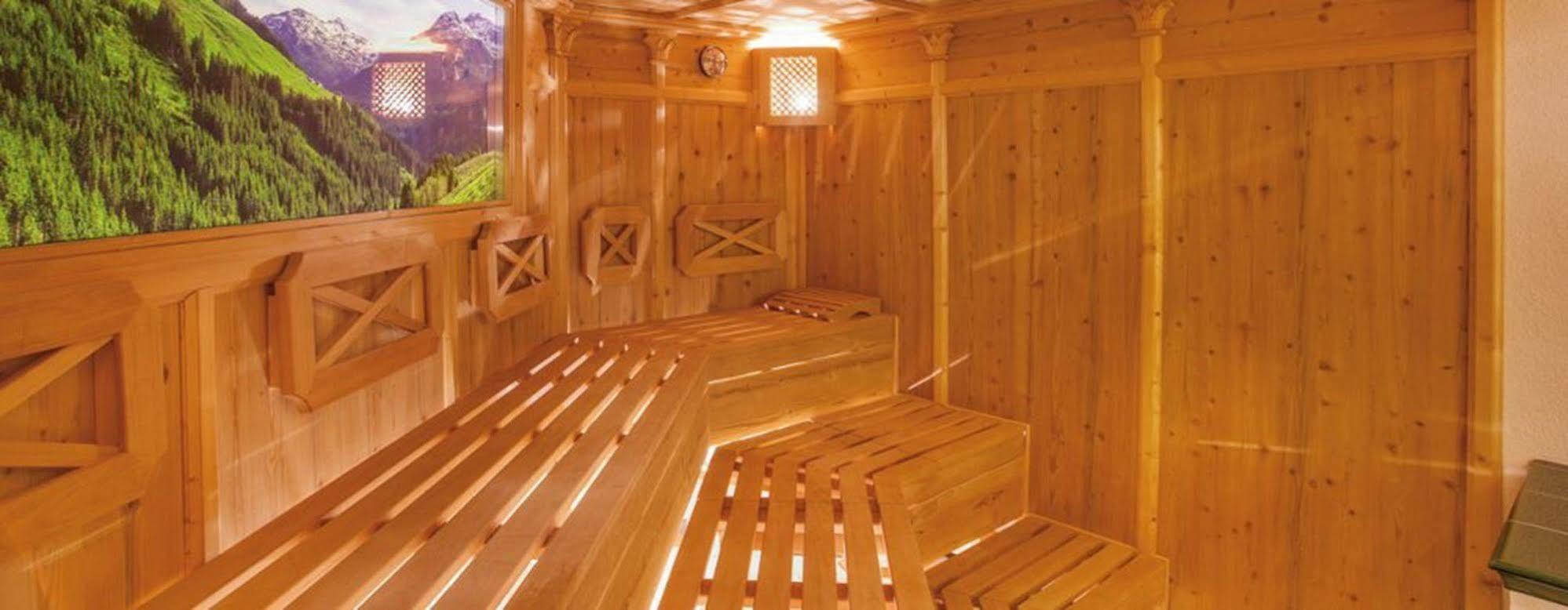 Hotel Braeu Zell am Ziller Extérieur photo